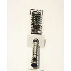 Hair Brush - Lightweight and Durable Plastic Design