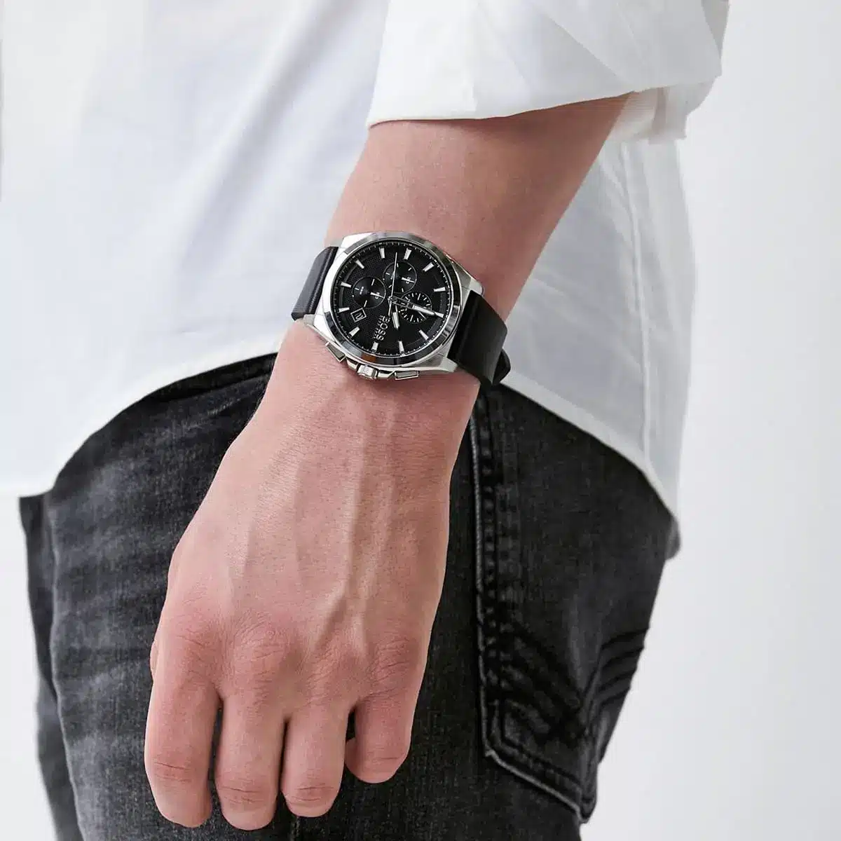 1513881-hugo-boss-watch-men-black-dial-leather-strap-quartz-battery-analog-chronograph-grandmaster_7