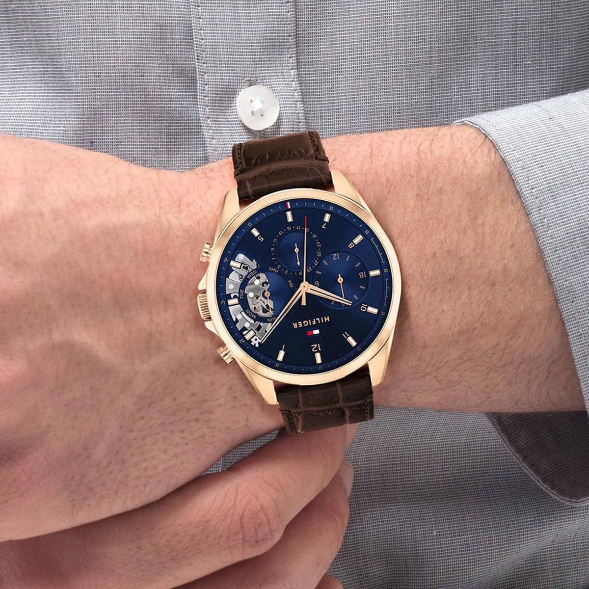 1710453-tommy-hilfiger-watch-men-blue-dial-leather-brown-strap-quartz-battery-analog-monthly-weekly-date-baker_5