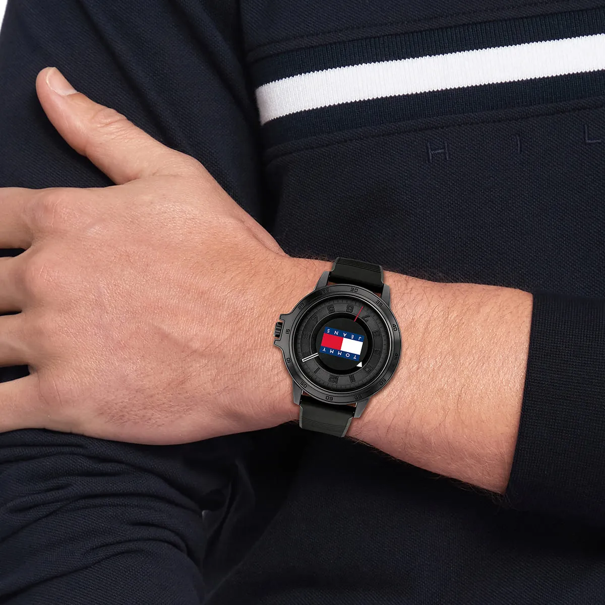 1792032-tommy-hilfiger-watch-jeans-men-black-dial-rubber-strap-quartz-battery-analog-three-hand-houston_5
