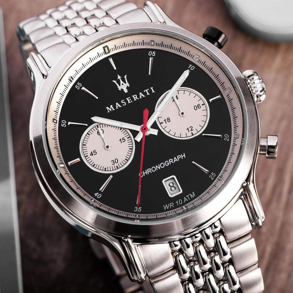 r8873638001-maserati-watch-men-black-dial-metal-stainless-steel-silver-strap-quartz-battery-analog-chronograph-wr-10-atm-legend_5